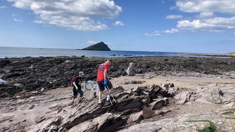 Active Devon Beach clean - Wembury